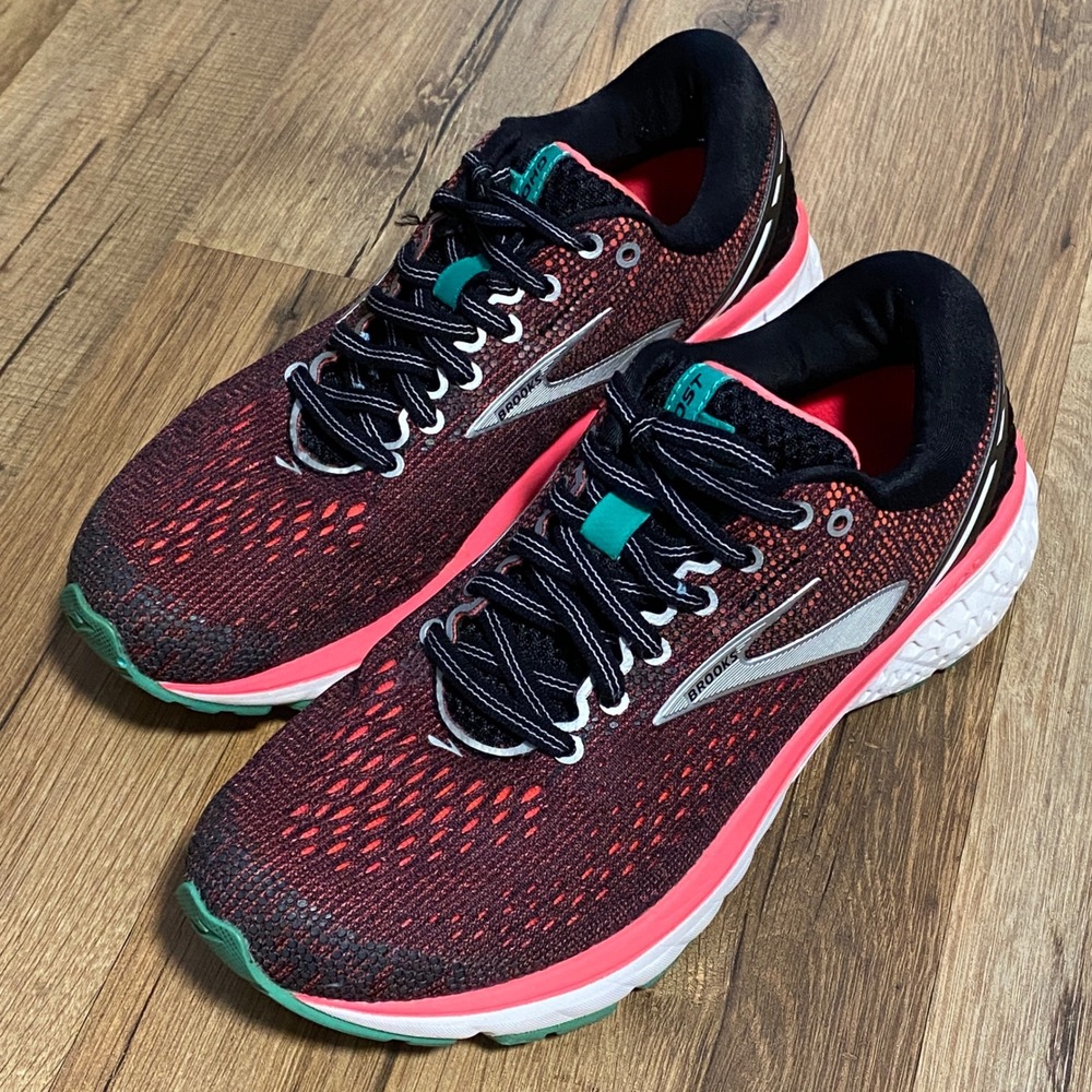 Brooks Ghost 11 Womens Running Shoes Burgundy Coral Teal 1202771B017 Size 7